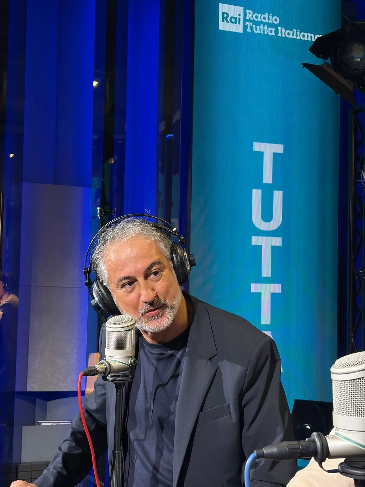 Alfonso Paoletta al microfono di Rai Radio Tutta Italiana
